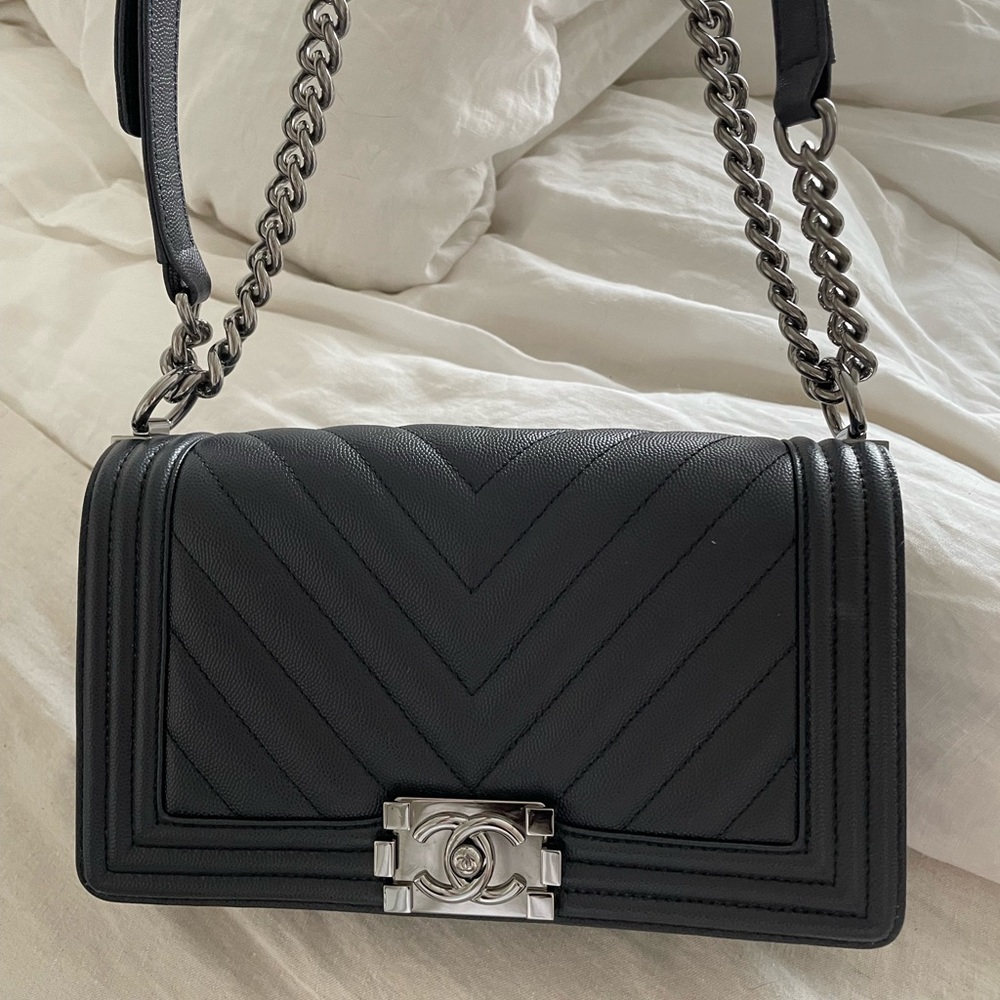 Chanel boy bag - dark blue new never used
